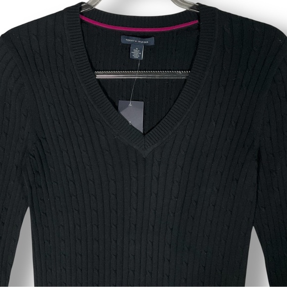 Tommy Hilfiger Womens Cable Knit Sweater Sz M Slim Fit Black NWT Preppy - Picture 3 of 12
